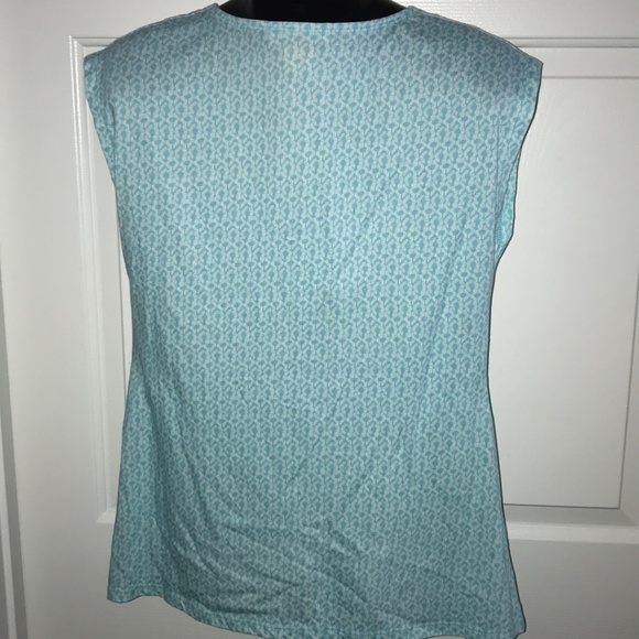 Top - Picture 2 of 2